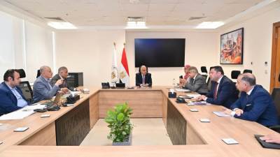 سويلم يلتقى مجموعة من أعضاء مجلس النواب لمناقشة طلبات المواطنين