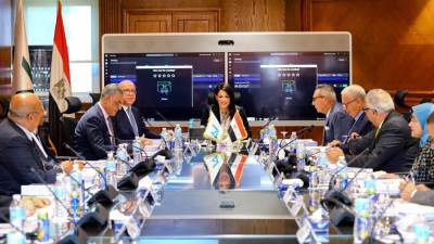 "المشاط" تترأس اجتماع مجلس إدارة بنك الاستثمار القومي