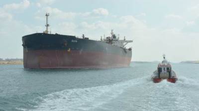 إقبال كبير على خدمة تبديل الأطقم البحرية التي أطلقتها هيئة قناة السويس ضمن خدماتها البحرية واللوجيستية