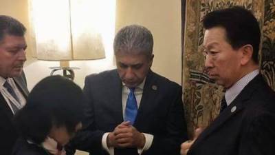  وزير السياحة يواصل لقاءاته الرسمية ويلتقي بمفوض وكالة السياحة اليابانية