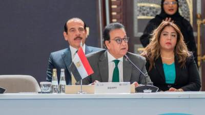 خالد عبدالغفار يؤكد أهمية دور البحث العلمي في دعم جهود مكافحة مقاومة مضادات الميكروبات