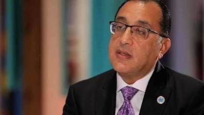 رئيس الوزراء يتفقد أجنحة البنك المركزى و"الرقابة المالية" بمعرض Cairo ICT 24