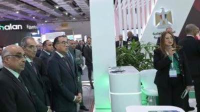 رئيس البريد يطلع رئيس الوزراء على جهود تطوير الخدمات المقدمة للمواطنين