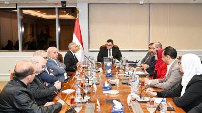 وزير الإسكان يتابع سير العمل بمدن غرب القاهرة "6 أكتوبر - الشيخ زايد - أكتوبر الجديدة - حدائق أكتوبر"