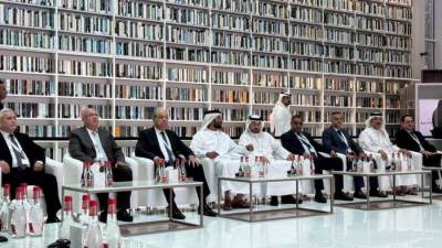 وزير الطيران المدني يشارك في فعاليات «البرنامج الدولي لقادة الطيران المدني» بدبي 