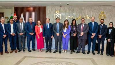 الرعاية الصحية تستقبل وفد شركة جانسن الذراع الدوائي لجونسون أند جونسون العالمية بمنشآتها بالأقصر