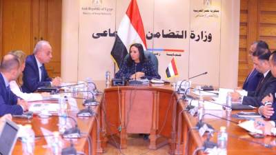 وزيرة التضامن تجتمع بمجلس إدارة صندوق عطاء بتشكيله الجديد برئاسة شريف سامي