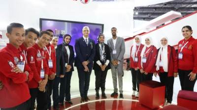 مدرسة مصر للتأمين الدولية للتكنولوجيا التطبيقية تشارك بفعالية بمعرض cairo ict2024