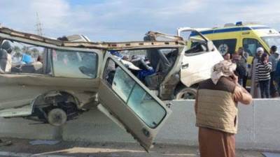 نجاة 14راكب فى انقلاب ميكروباص فى ترعه بالمنوفية