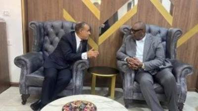 وزير الخارجية يلتقى مع وزير الصناعة بالكونغو الديمقراطية