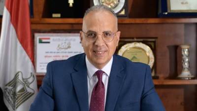 سويلم يتابع موقف حملة التوعية المائية  "على القد" التى اطلقتها الوزارة بالتعاون مع العديد من الوزارات والمؤسسات 