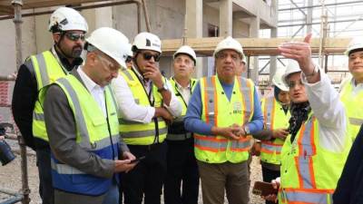 وزير الكهرباء والطاقة المتجددة يتفقد مستجدات تنفيذ أعمال محطة الربط المصرى السعودى العملاقة جهد 500 كيلو فولت تيار مستمر بمدينة بدر