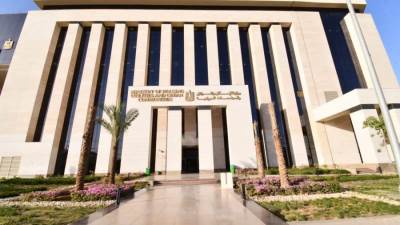 وزير الإسكان: 8 ديسمبر.. بدء تسليم قطع أراضى بيت الوطن بمدينة قنا الجديدة 