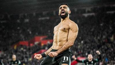 100 هدف خارج "أنفيلد".. صلاح يواصل تحقيق الأرقام القياسية مع ليفربول