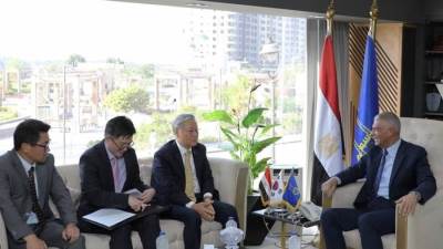 محافظ أسوان يبحث مع سفير كوريا الجنوبية مجالات التعاون المشترك