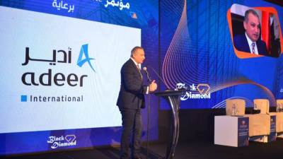 محمد فريد: القيد بالبورصة يضمن للشركات العقارية نموًا كبيرًا بحجم أعمالها