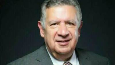 منذ قليل.. توفي عمرو كمال الرئيس الأسبق للبنك العقاري العربي المصري 