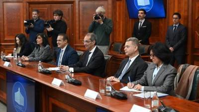 وزير الاتصالات يتفقد أنشطة وبرامج دعم الابتكار والشركات الناشئة فى منطقة العلوم والتكنولوجيا