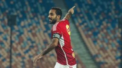 محمود كهربا يتقدم للأهلى بمرمى استاد أبيدجان بالدقيقة 13