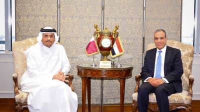 وزير الخارجية ورئيس الوزراء القطري يؤكدان ضرورة الوقف الفورى لإطلاق النار في غزة