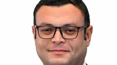 وزير الإسكان: استكمال رفع كفاءة منظومة الطرق والتطوير بمدن 15 مايو والشروق وبني سويف الجديدة