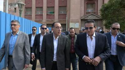 رئيس الوزراء: الدولة تمنح قطاع الصحة اهتماما كبيرا سعياً لتوفير مختلف الخدمات الصحية