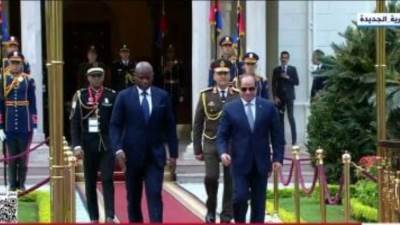 رئيس الجابون مشيدا بالعاصمة الإدارية: "نتمنى أن تكون لدينا مثل هذه الإنجازات"