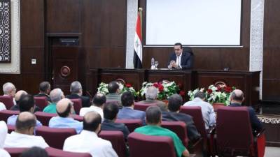 نائب رئيس الوزراء يوجه بزيادة أطباء التخدير بمعهد القلب وتسريع إجراءات "القرارات العلاجية وخفض مدة الانتظار