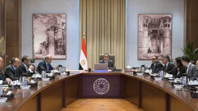 مدبولي: الشركة الفرنسية لها خبرات تراكمية مُهمة في إدارة المطارات عالميًا .. ونتطلع للتعاون معها