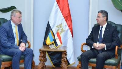 وزير التموين يعقد اجتماعًا مع السفير الأوكراني لتعزيز التعاون في مجال السلع الغذائية