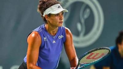 المصرية ميار شريف تتوج بلقب بطولة بوينس آيرس المفتوحة للتنس