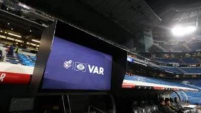 فيفا يوافق على تقنية FVS الجديدة لتحديات المدربين على قرارات الحكم