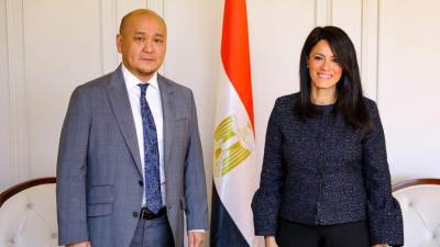 وزيرة التخطيط والتنمية الاقتصادية والتعاون الدولي تبحث مع سفير جمهورية منغوليا بالقاهرة سبل تعزيز التعاون المستقبلي