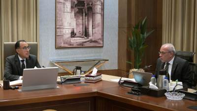 رئيس الوزراء: إنشاء وتجهيز 14 مجمعا صناعيا حرفيا لخدمة عدد من المحافظات