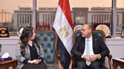 وزير العمل يلتقي وفدًا من شركة "إبدأ لتنمية المشروعات"