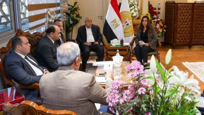 وزيرة التنمية المحلية تلتقى بعدد من أعضاء مجلس النواب