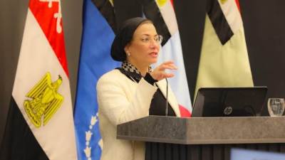 فؤاد تستعرض الجهود الوطنية المبذولة في مواجهة التحديات البيئية والتزامات مصر تجاه القضايا البيئية الدولية