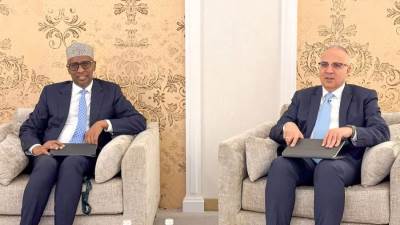 ضمن فعاليات مؤتمر COP16 بالرياض.. سويلم يلتقى وزير المياه الصومالى
