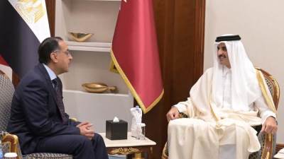 أمير دولة قطر يستقبل رئيس الوزراء