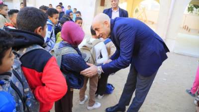 وزير التربية والتعليم ومحافظ المنيا يجريان جولة تفقدية لعدد من المدارس بمحافظة المنيا لمتابعة انتظام سير العملية التعليمية