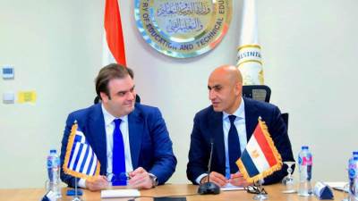 وزير التربية والتعليم يستقبل وزير التعليم والشئون الدينية والرياضة اليوناني وسفير اليونان في مصر 