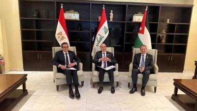 وزير الصحة يعقد اجتماعًا مع وزراء الصحة بدولتي العراق والأردن لمناقشة التعاون