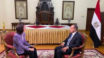 وزير الخارجية يعقد لقاءً إعلامياً مع شبكة تليفزيون الصين الدولية "CGTN” الناطقة باللغة العربية