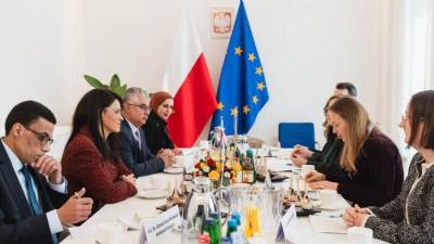 وزيرة التخطيط والتعاون الدولي تعقد اجتماعات ثنائية مع عدد من مسئولي الحكومة البولندية