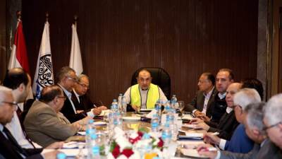 وزير قطاع الأعمال العام يتابع الموقف التنفيذي لمشروعات "القابضة الكيماوية” ويشدد على سرعة الإنجاز وفق برامج زمنية محددة