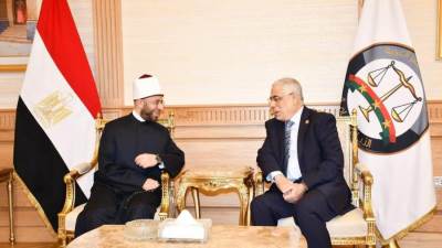 النائب العام ووزير الأوقاف يفتتحان دورة المعايشة التدريبية الأولى للسادة مفتشي وزارة الأوقاف