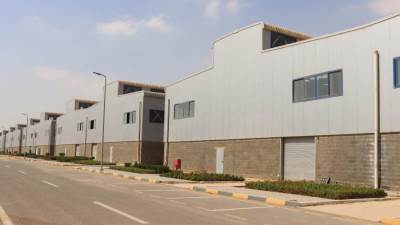 القاهرة للاستثمار والتطوير تواصل تلقي طلبات مستثمري الجلود على 43 مصنع متميز كامل التجهيزات بمدينة الجلود بالروبيكي