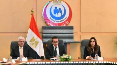 وزير الصحة: إطلاق برامج شبابية للتوعية بالمواطنة وتعميق المسؤولية