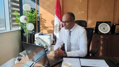 الشربيني يستعرض جهود الدولة المصرية فى تنفيذ المشروعات القومية في مجال الإسكان والتنمية العمرانية