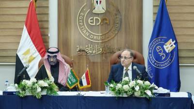 رئيس هيئة الدواء المصرية يبحث مع وزير الصناعة والثروة المعدنية السعودي سبل التعاون المشترك